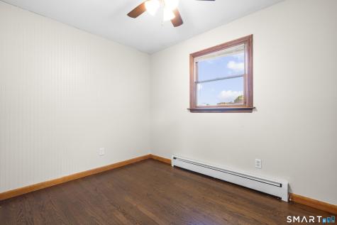 77 Catherine Street East Haven CT 06512