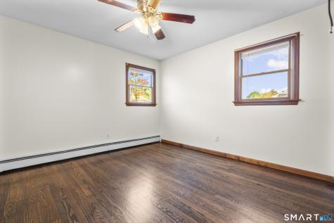 77 Catherine Street East Haven CT 06512