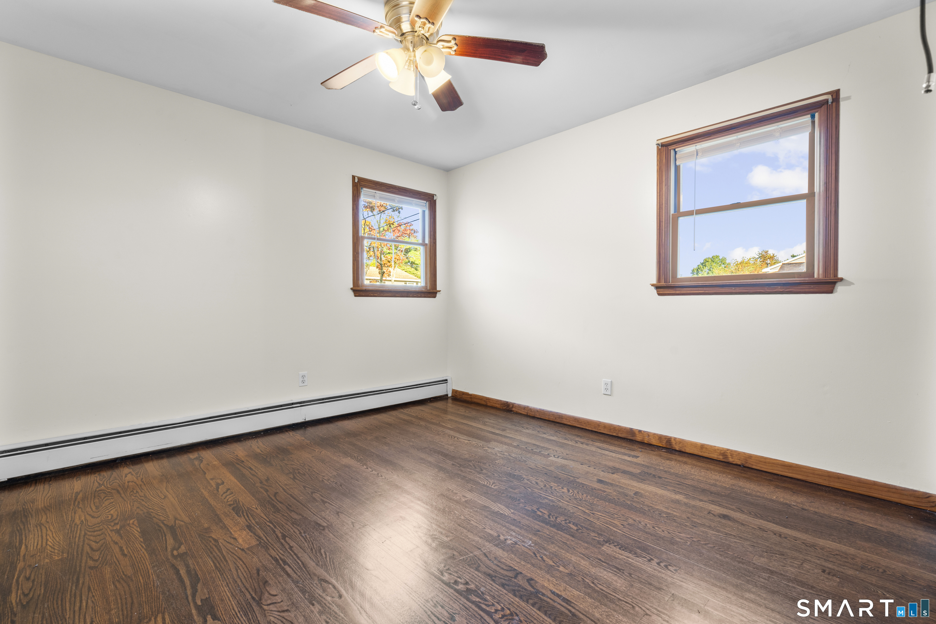 77 Catherine Street East Haven CT 06512