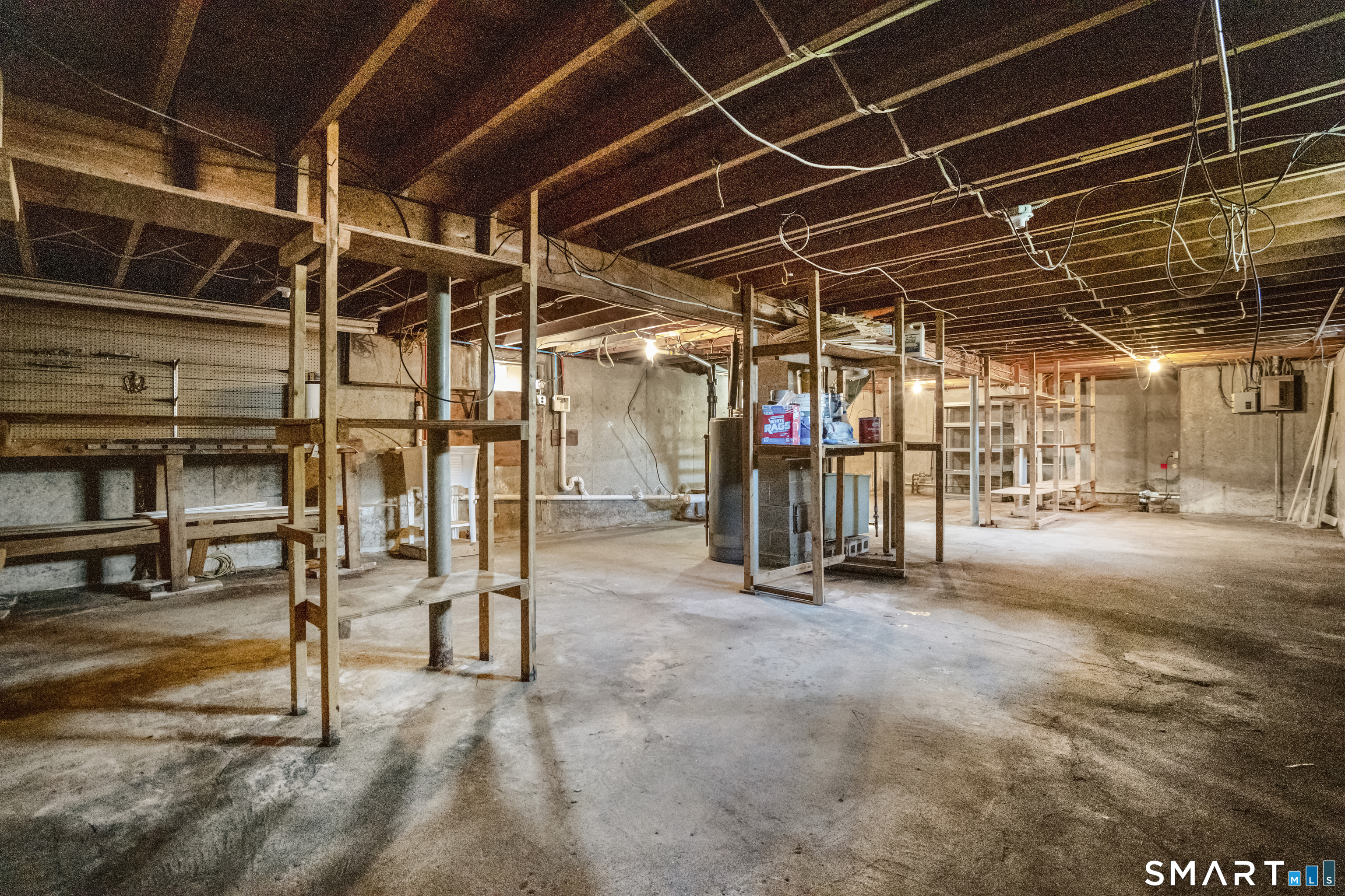 77 Catherine Street East Haven CT 06512