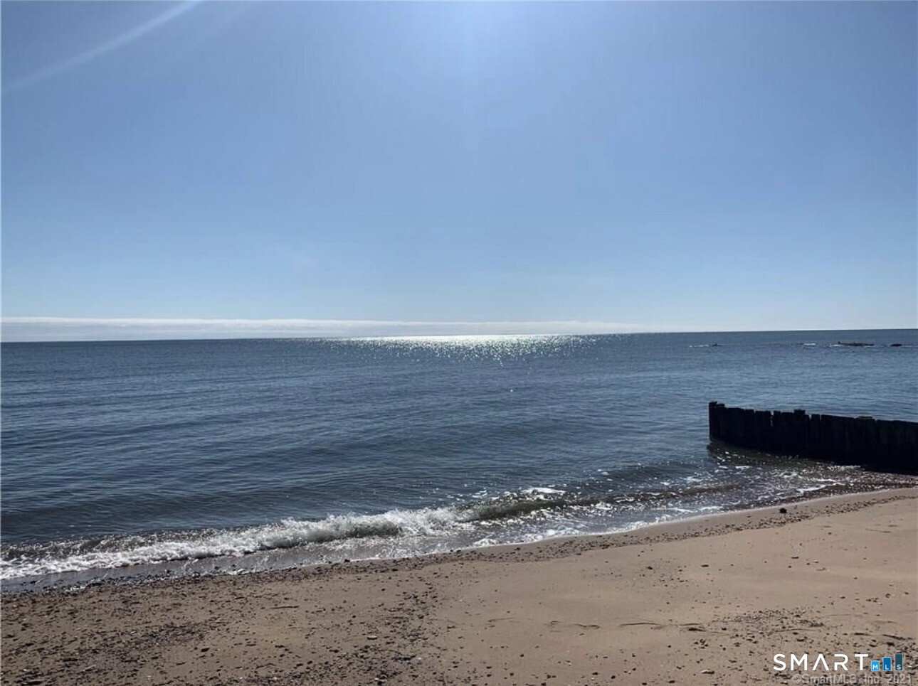 77 Catherine Street East Haven CT 06512