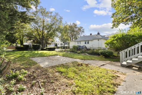 77 Catherine Street East Haven CT 06512