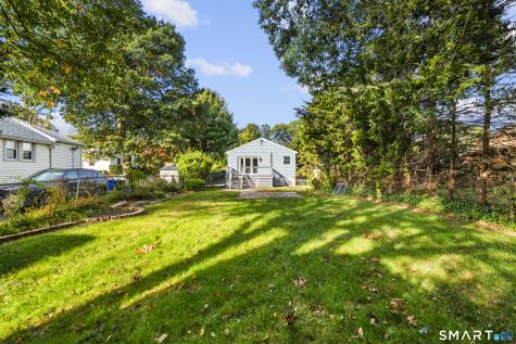 77 Catherine Street East Haven CT 06512