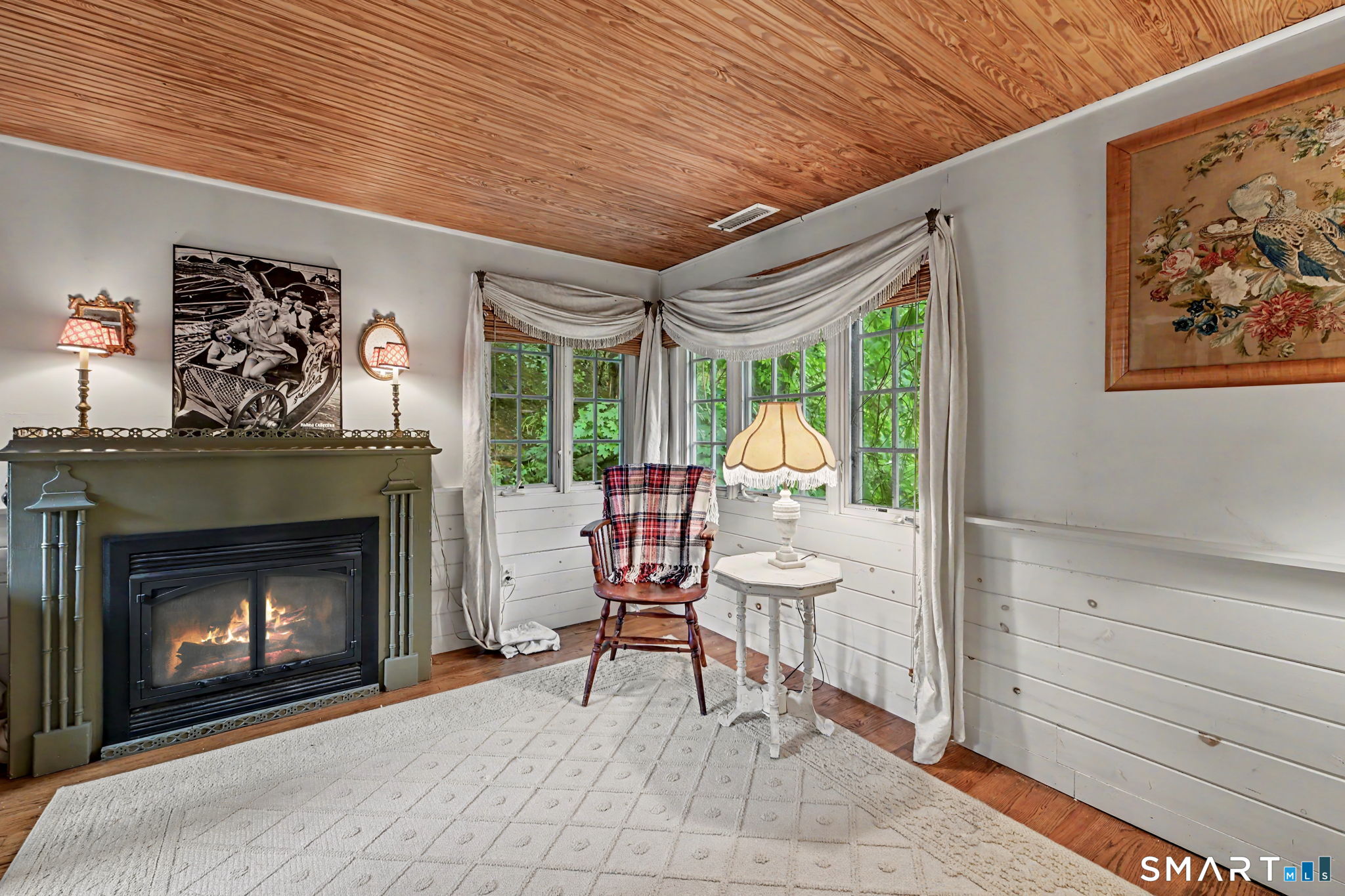 33 Center Drive Greenwich CT 06870