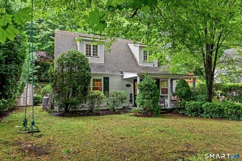 33 Center Drive Greenwich CT 06870
