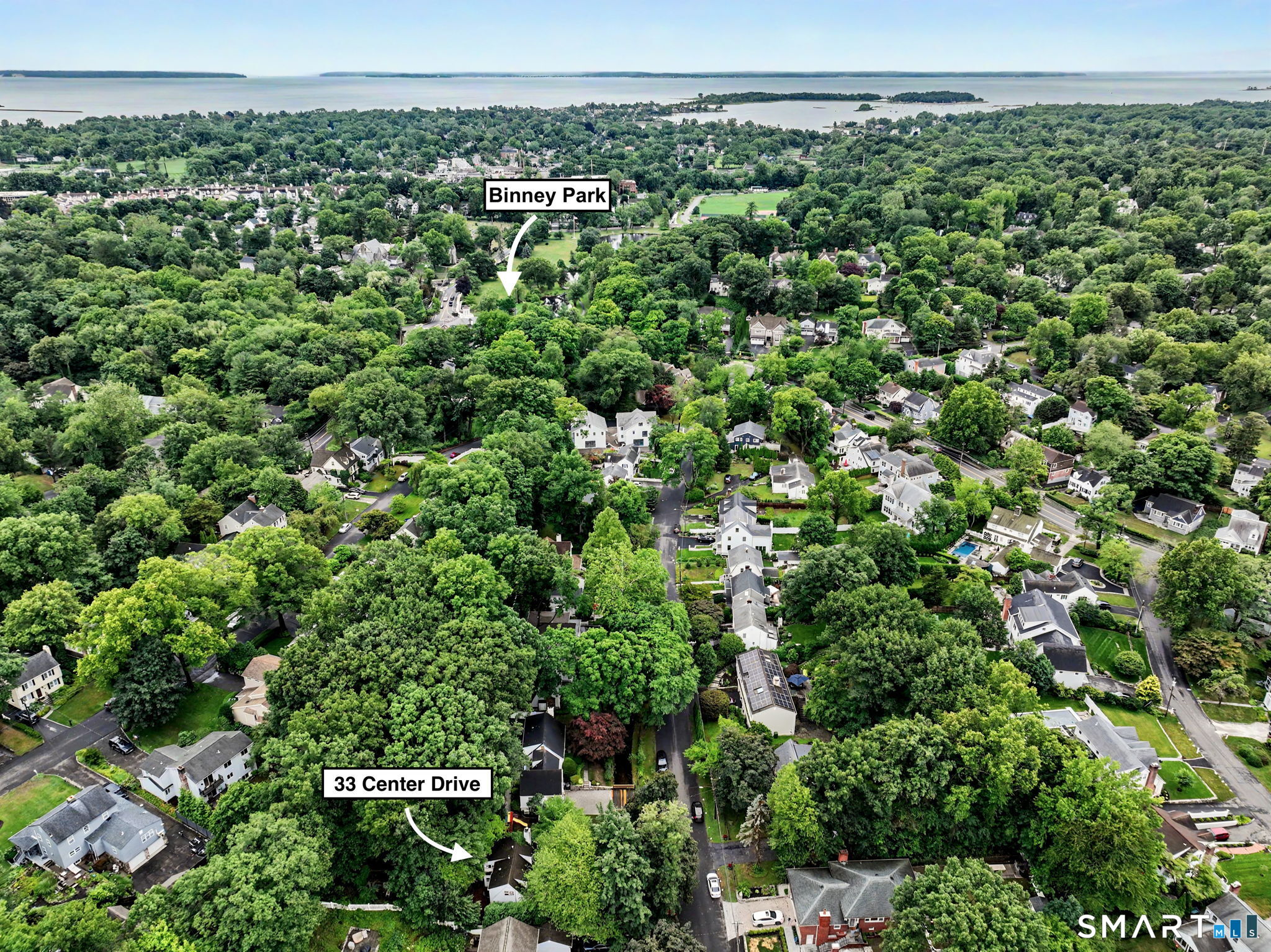 33 Center Drive Greenwich CT 06870