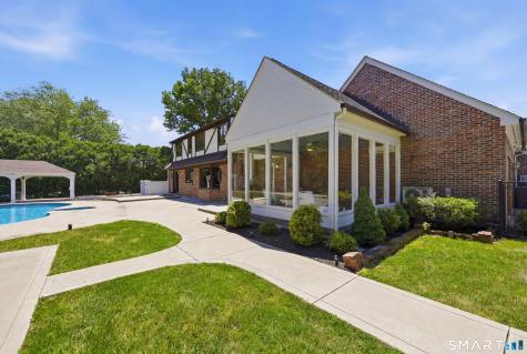 100 Somerwynd Lane Suffield CT 06078