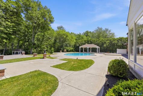 100 Somerwynd Lane Suffield CT 06078