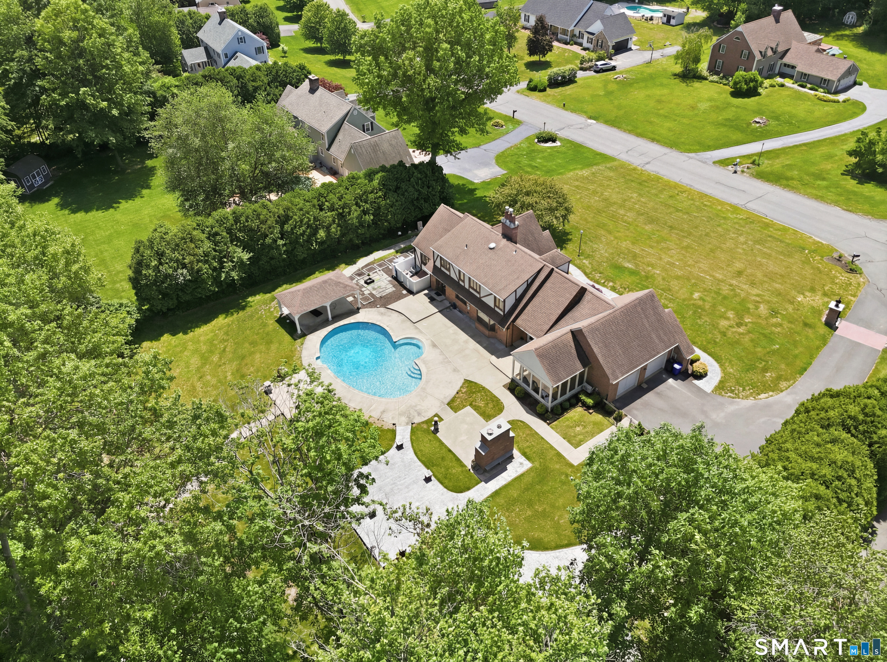 100 Somerwynd Lane Suffield CT 06078