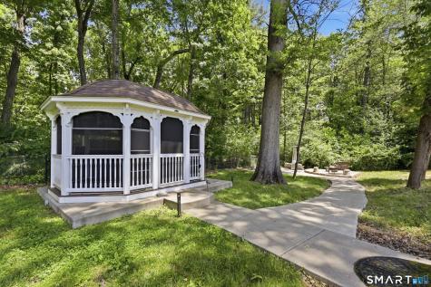 100 Somerwynd Lane Suffield CT 06078