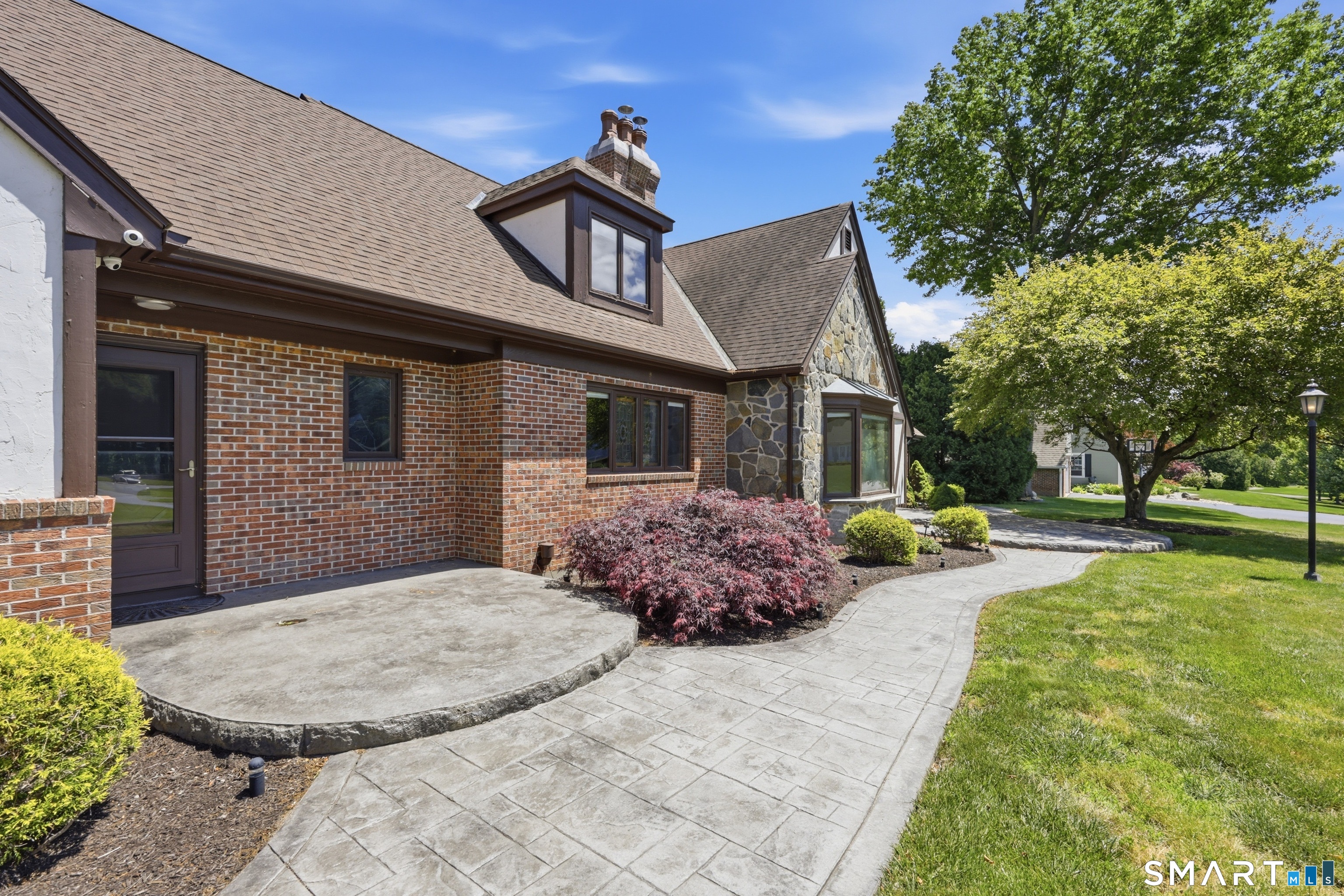 100 Somerwynd Lane Suffield CT 06078