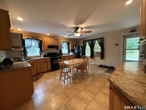 133 Church Street Thompson CT 06277