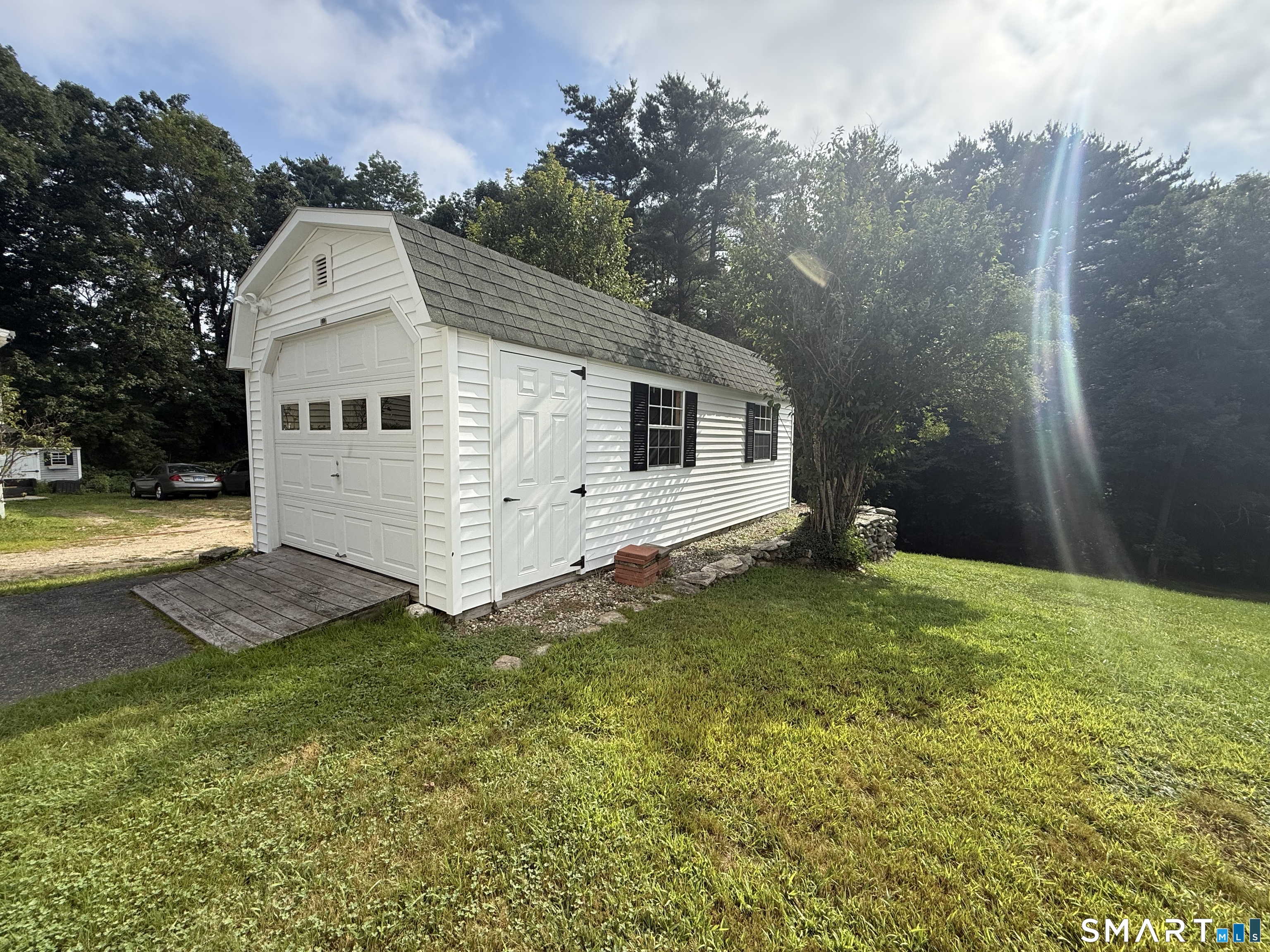 133 Church Street Thompson CT 06277