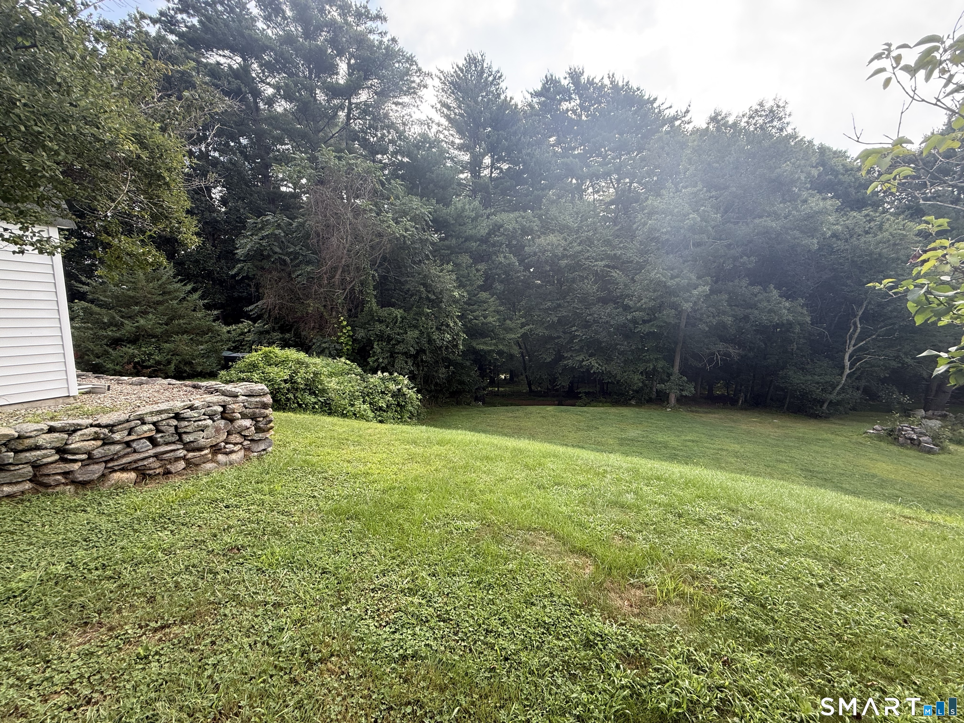 133 Church Street Thompson CT 06277