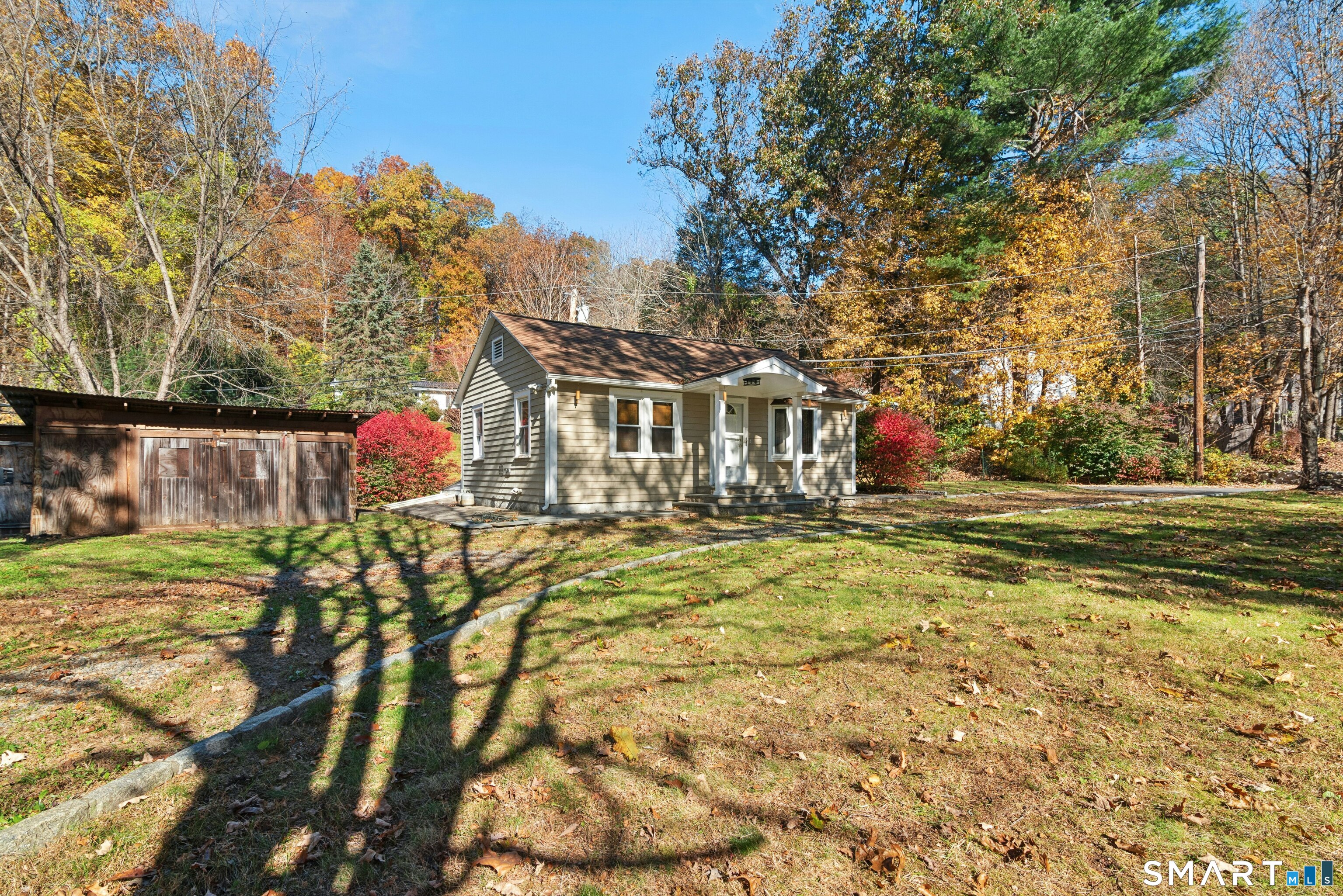 85 Manor Road Southbury CT 06488