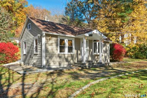 85 Manor Road Southbury CT 06488