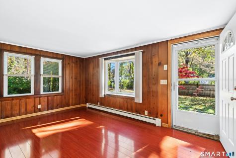 85 Manor Road Southbury CT 06488