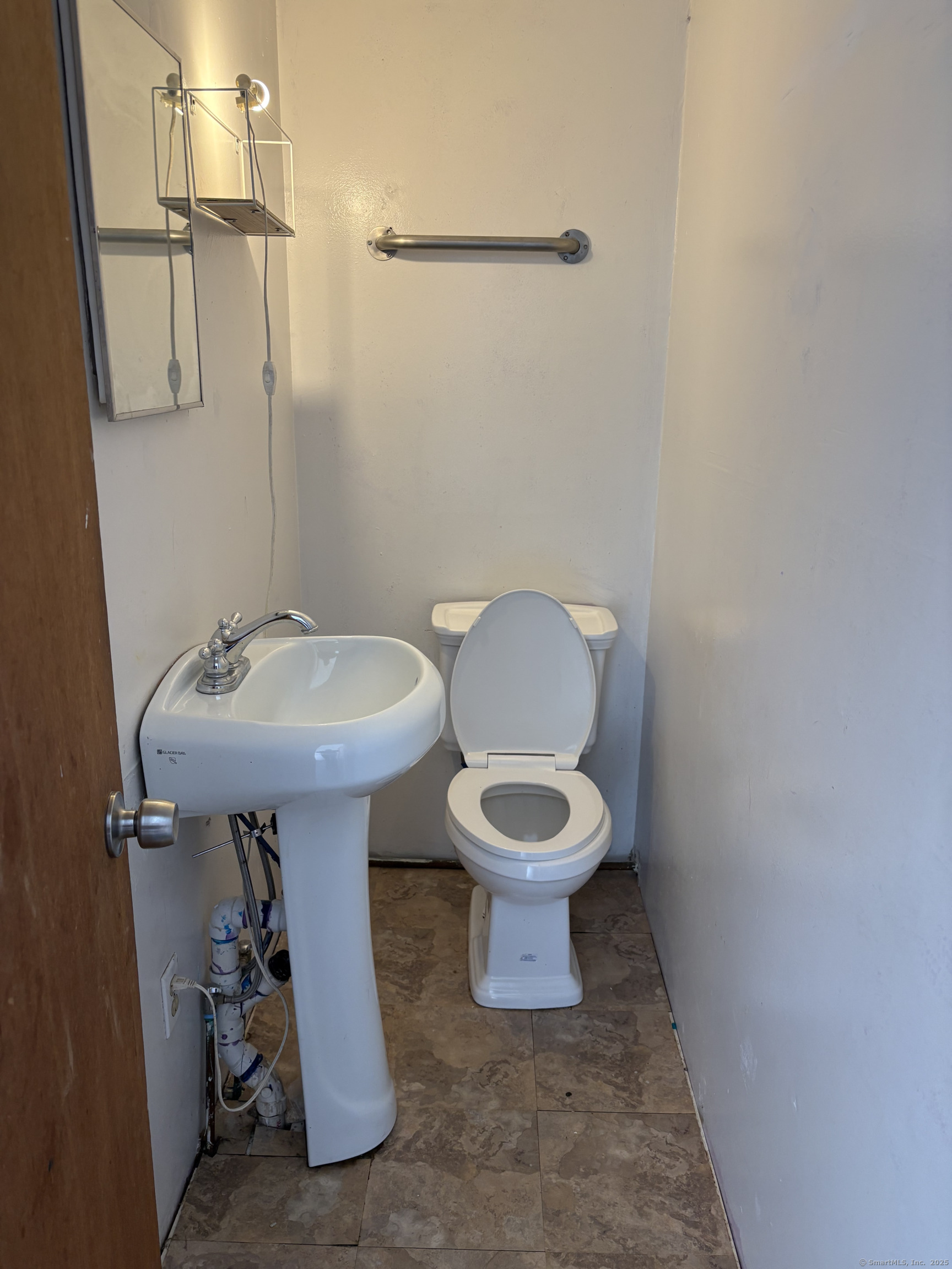 West Haven CT 06516