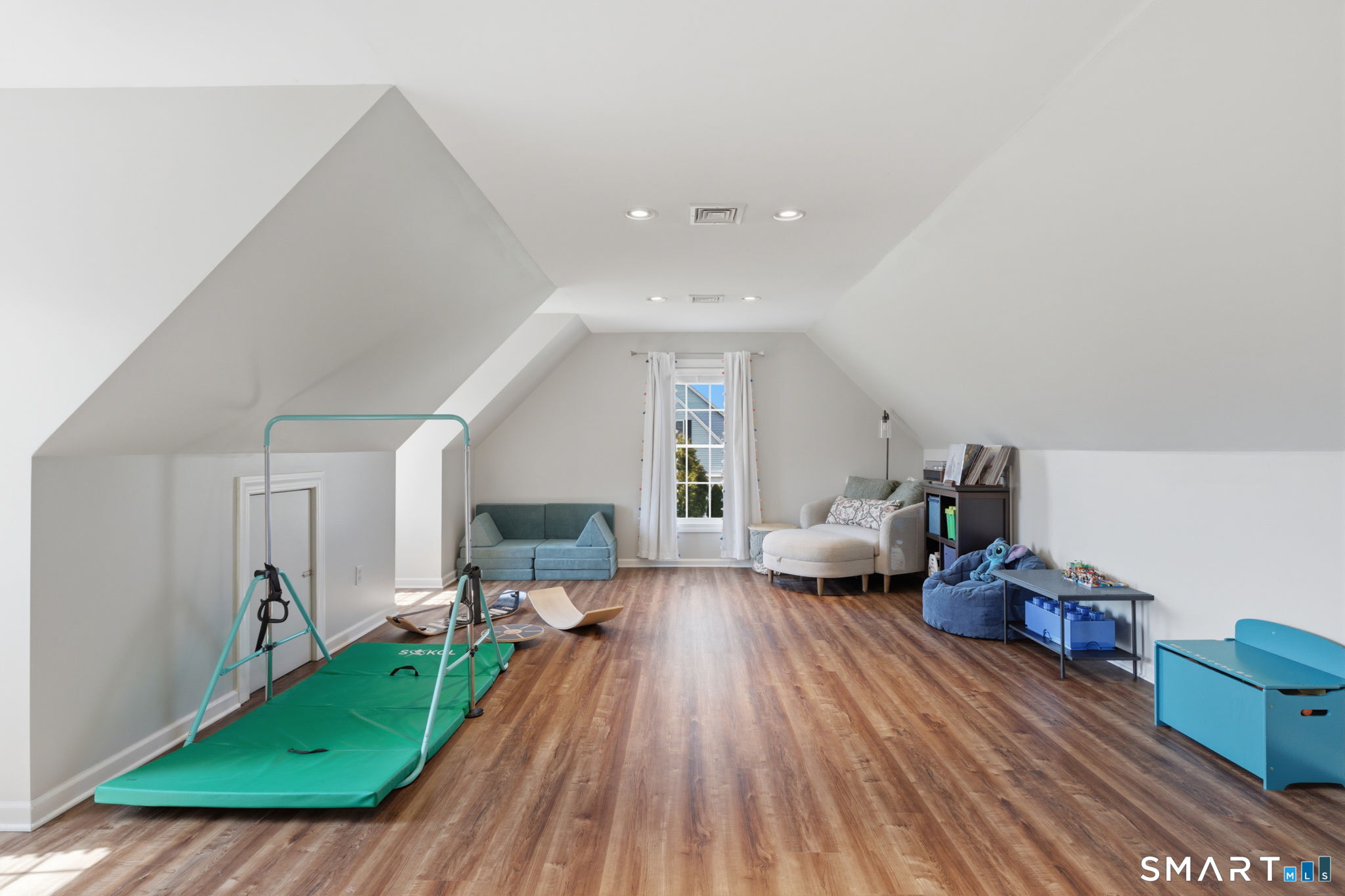5 Hemlock Drive East Windsor CT 06016