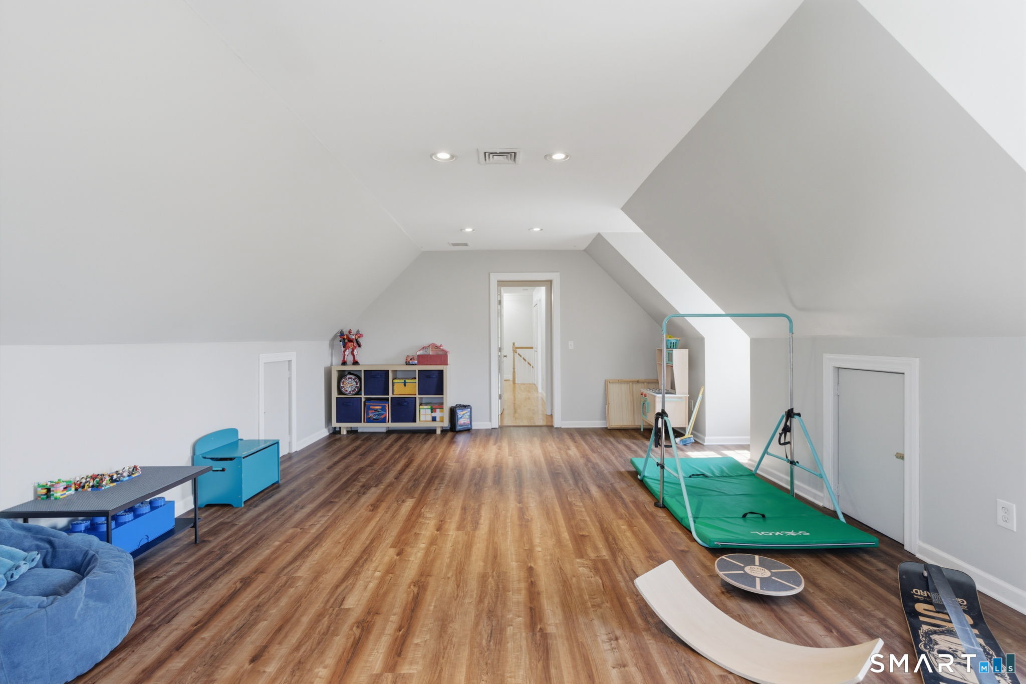 5 Hemlock Drive East Windsor CT 06016