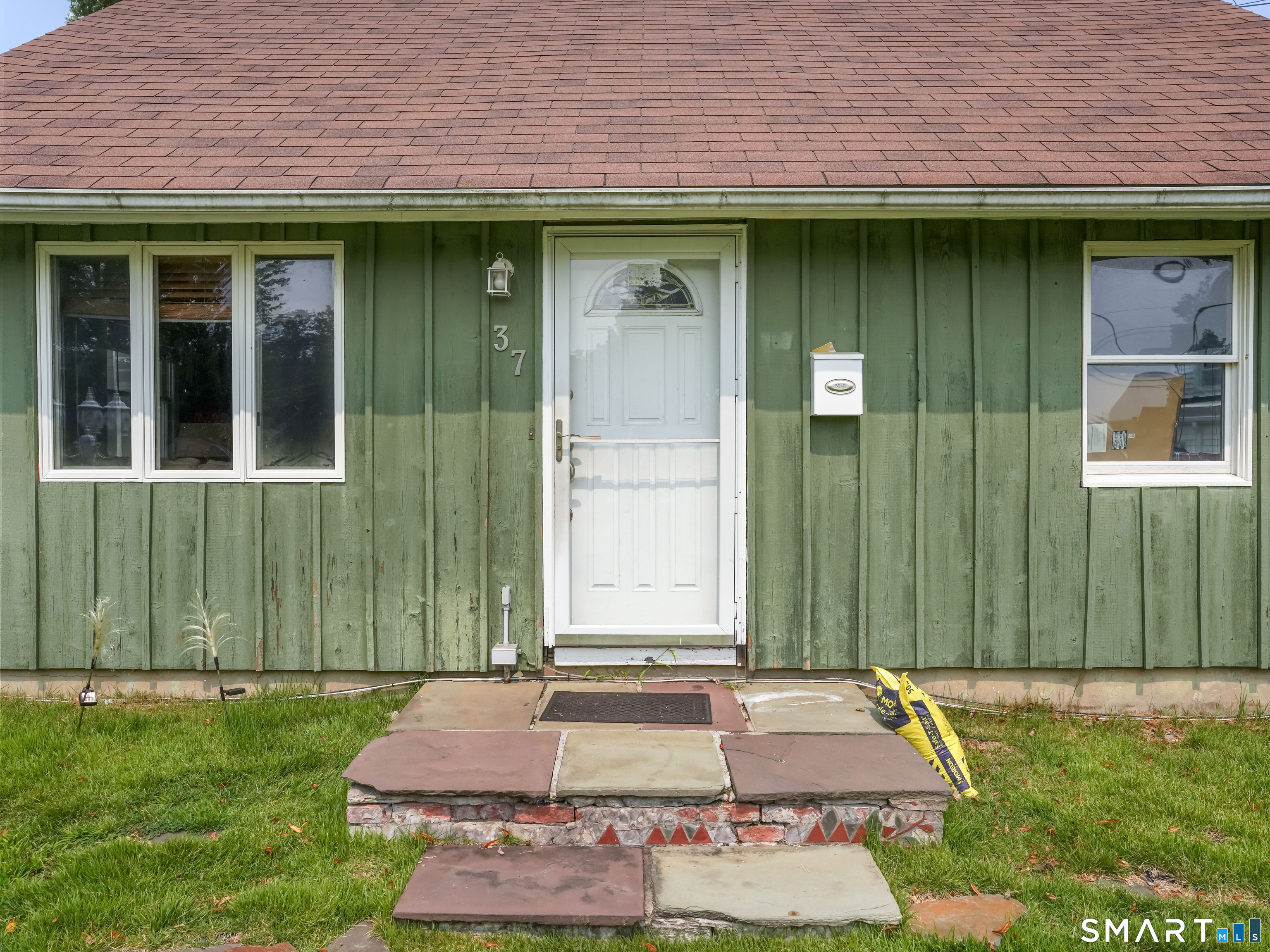 37 Old Barn South Road Stamford CT 06905