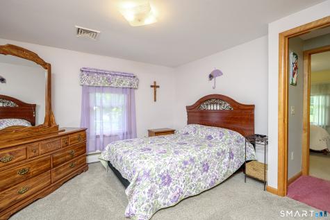 34 Fall Brook Road Killingly CT 06239