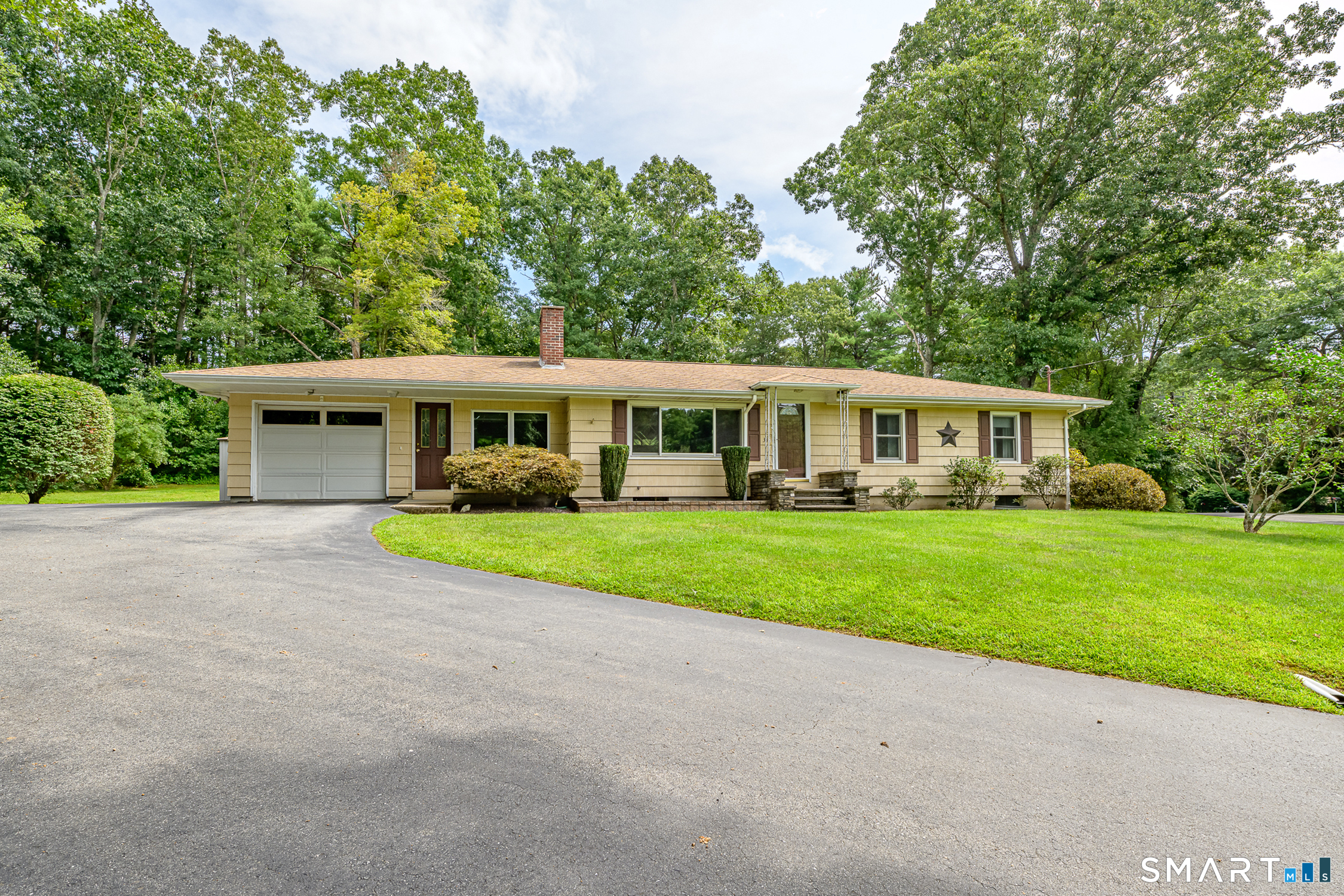 34 Fall Brook Road Killingly CT 06239