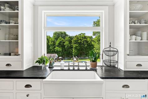 40 Great Ring Road Newtown CT 06470