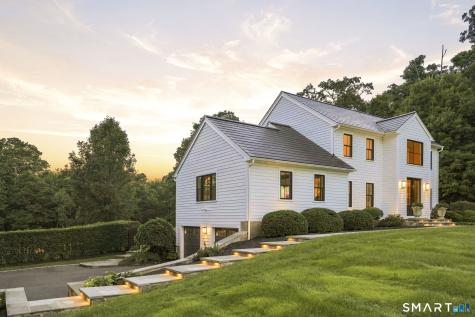 40 Great Ring Road Newtown CT 06470