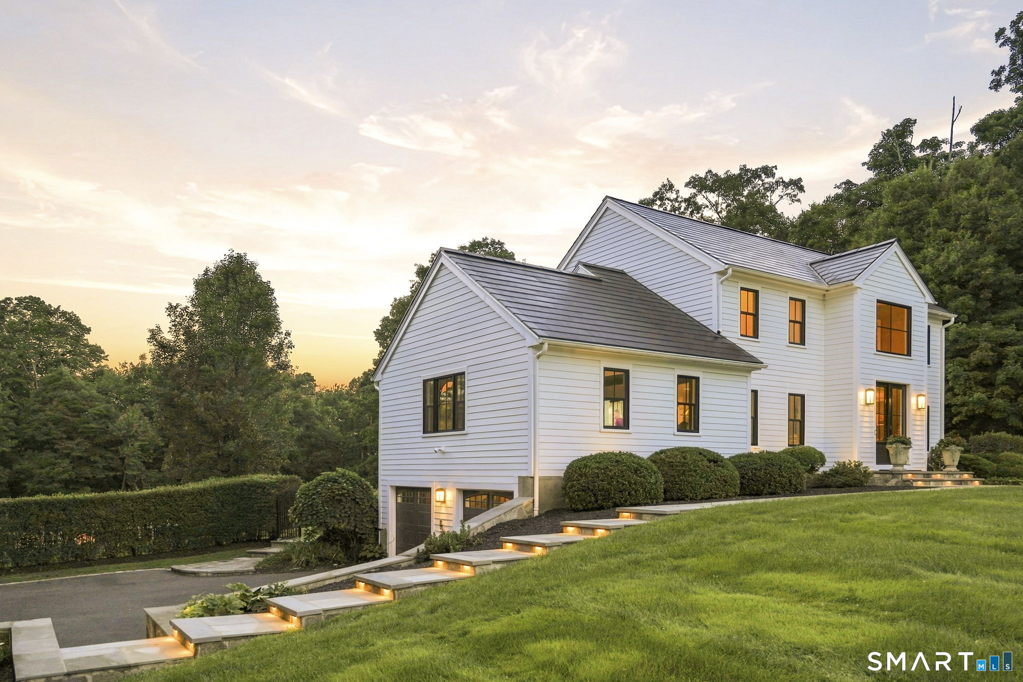 40 Great Ring Road Newtown CT 06470