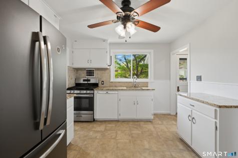 18 East Main Street Wallingford CT 06492