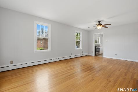 18 East Main Street Wallingford CT 06492