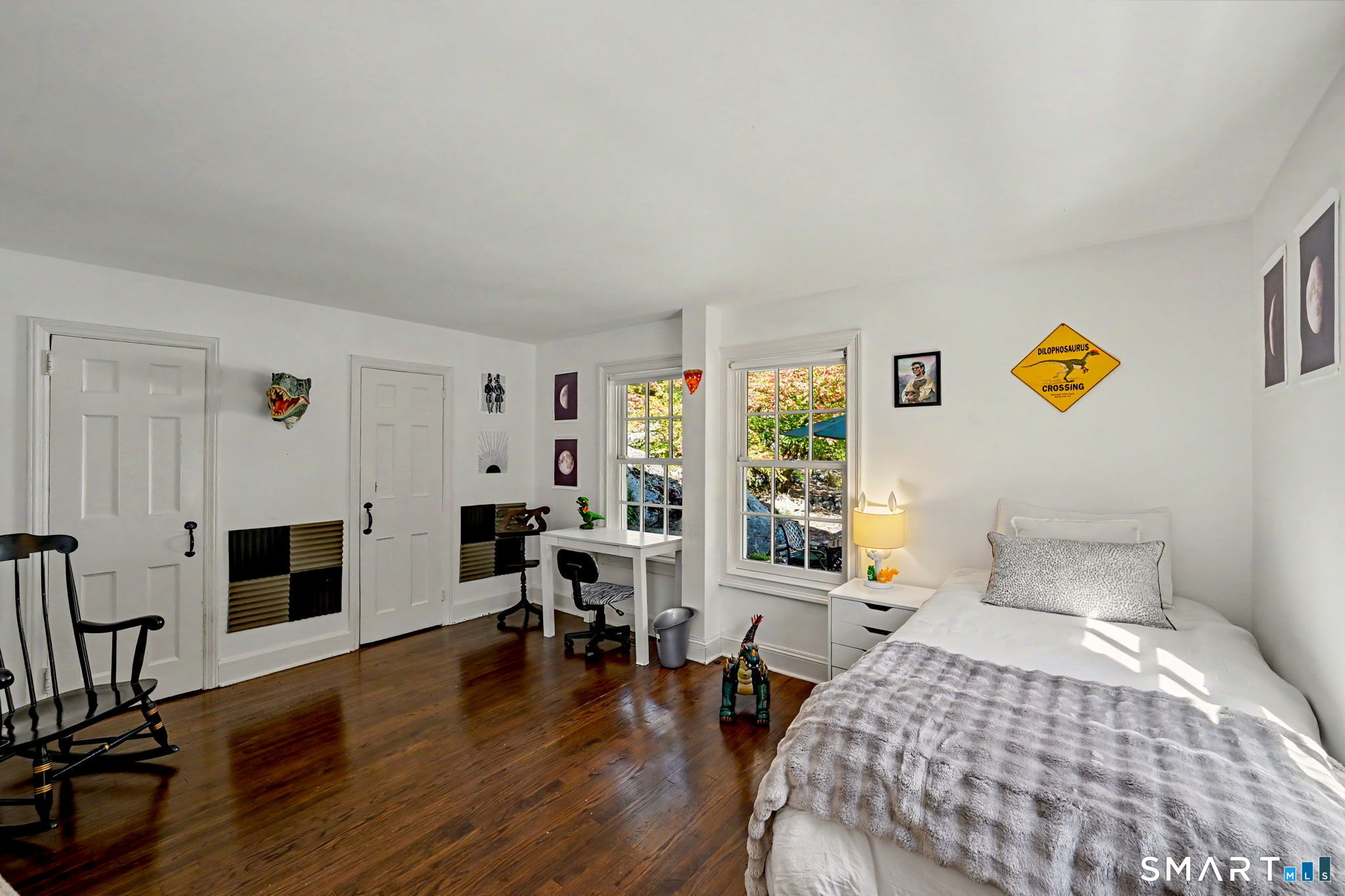 13 Lakeside Drive Stamford CT 06903