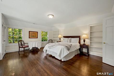 13 Lakeside Drive Stamford CT 06903