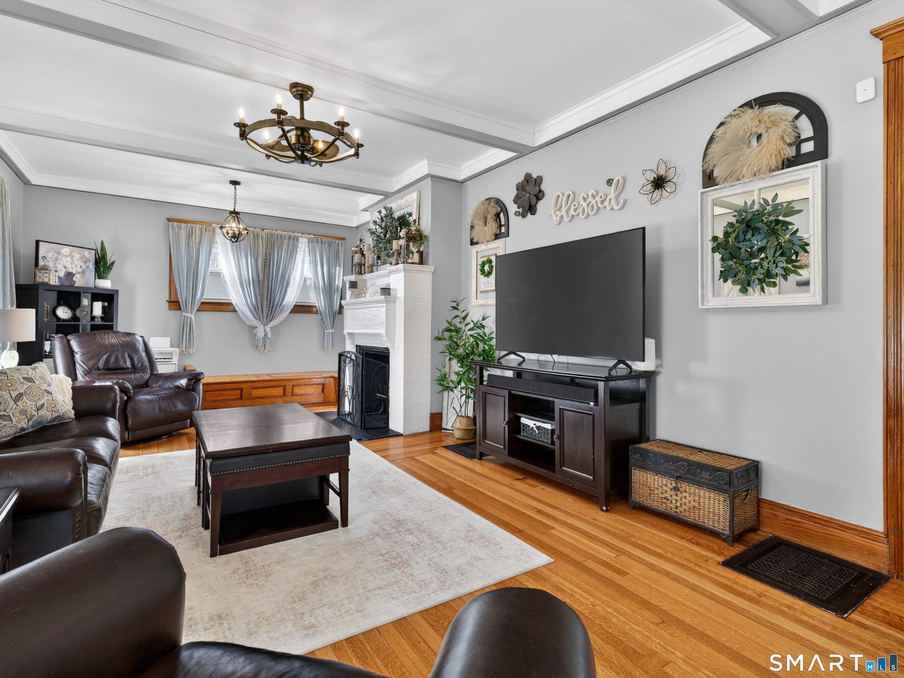 115 West Thames Street Norwich CT 06360