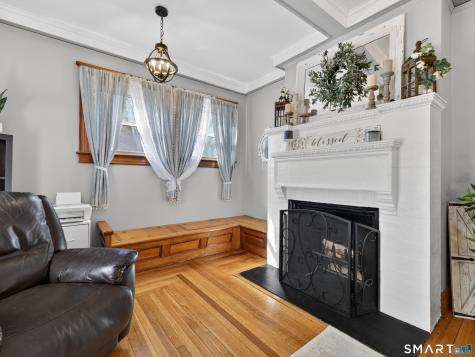 115 West Thames Street Norwich CT 06360