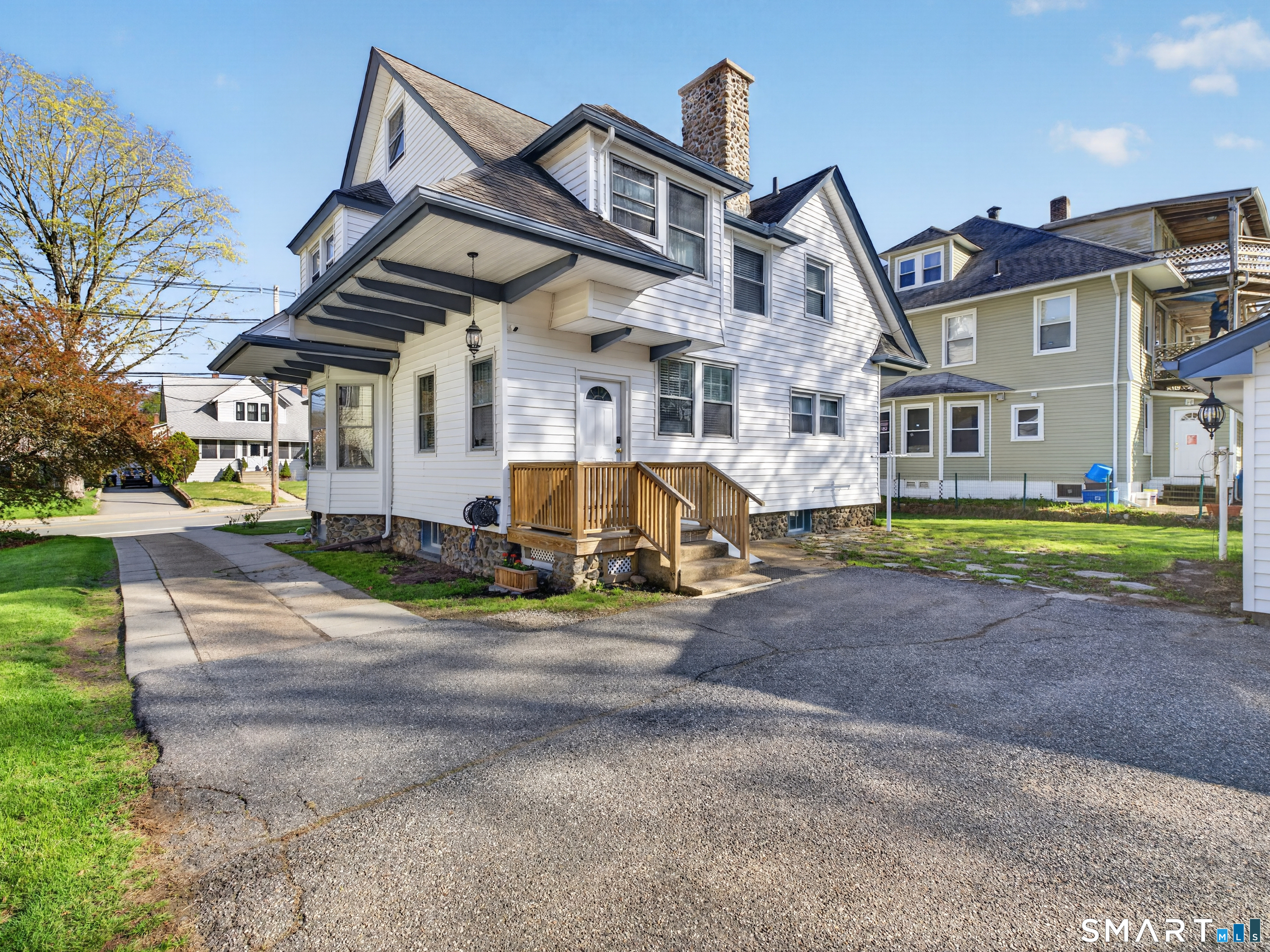 115 West Thames Street Norwich CT 06360