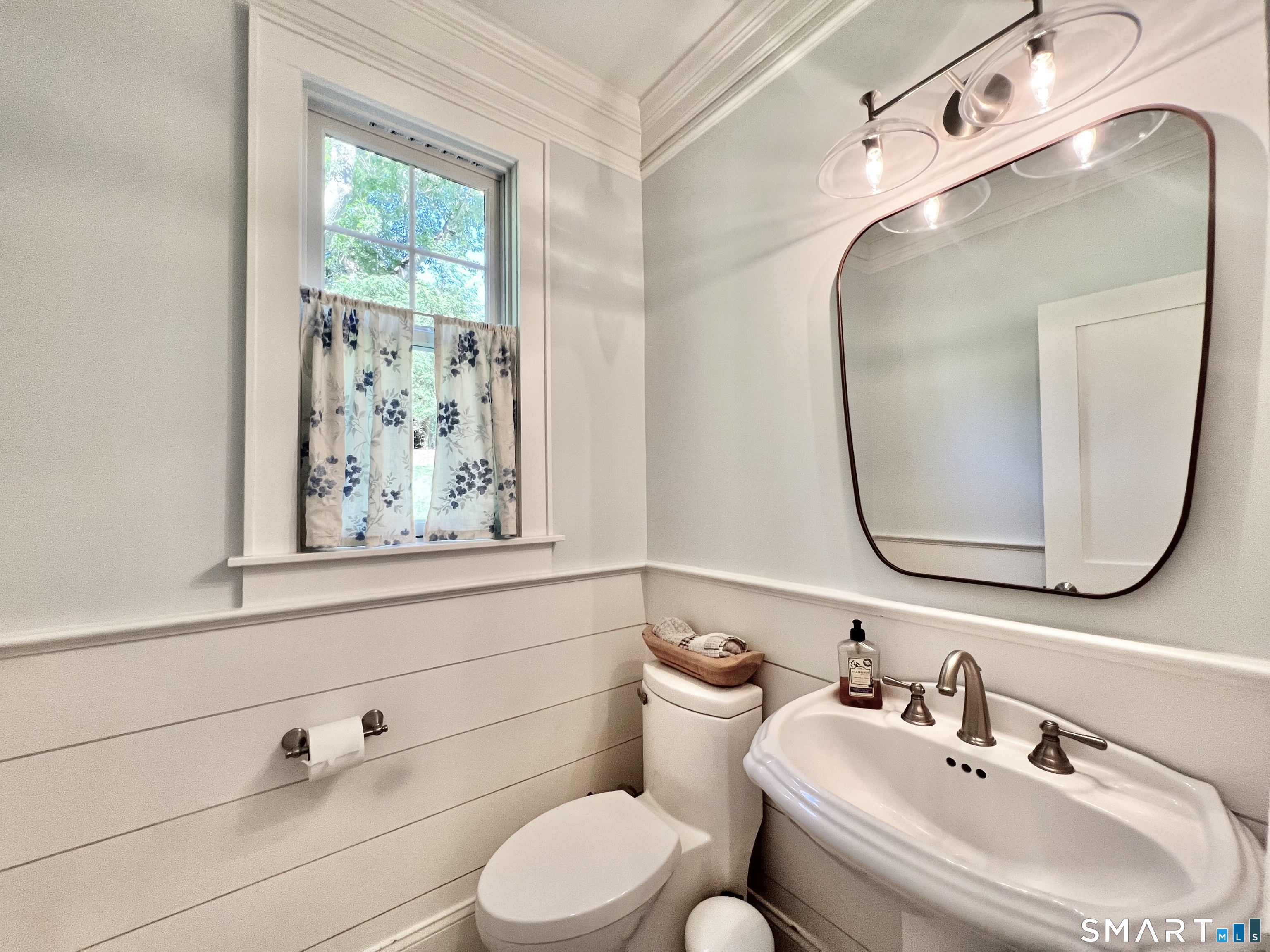 42 Old Highway Wilton CT 06897