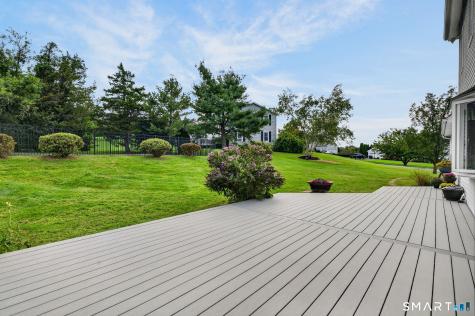 4 Huntington Ridge Road Wallingford CT 06492