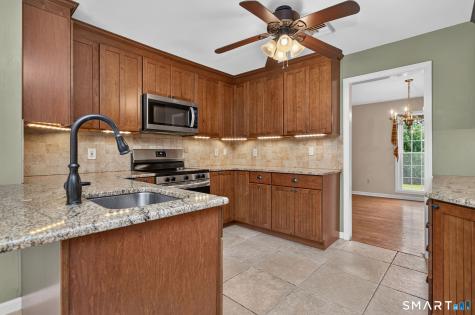 4 Huntington Ridge Road Wallingford CT 06492