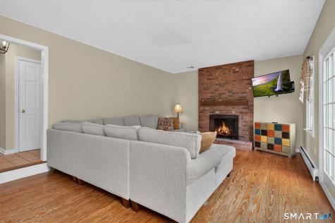 4 Huntington Ridge Road Wallingford CT 06492