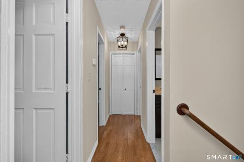 4 Huntington Ridge Road Wallingford CT 06492