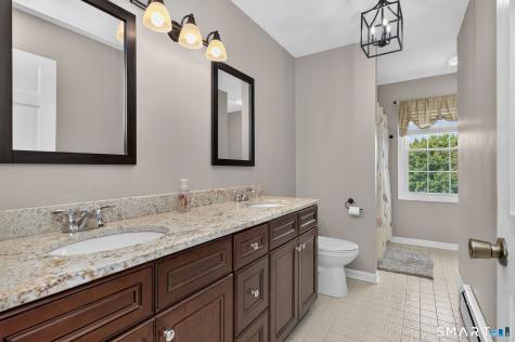 4 Huntington Ridge Road Wallingford CT 06492