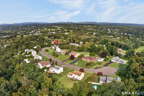 4 Huntington Ridge Road Wallingford CT 06492