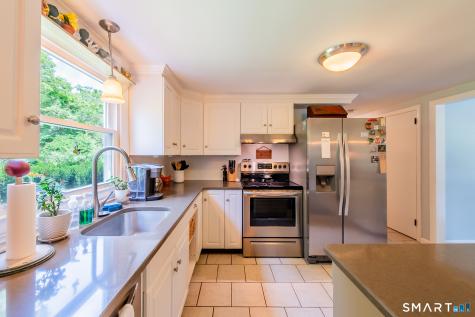 148 Pompeo Road Thompson CT 06255