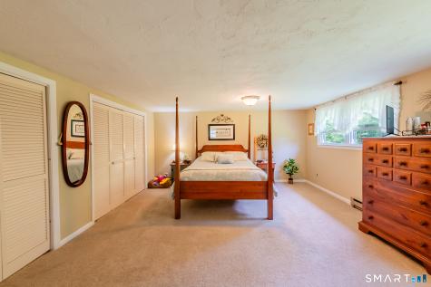 148 Pompeo Road Thompson CT 06255