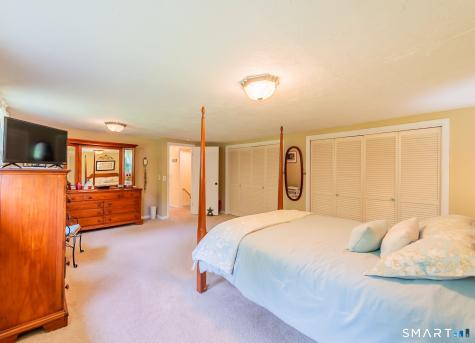 148 Pompeo Road Thompson CT 06255