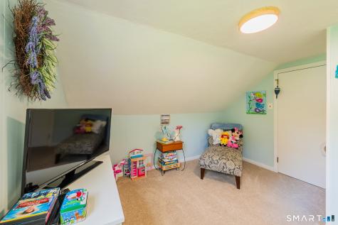 148 Pompeo Road Thompson CT 06255