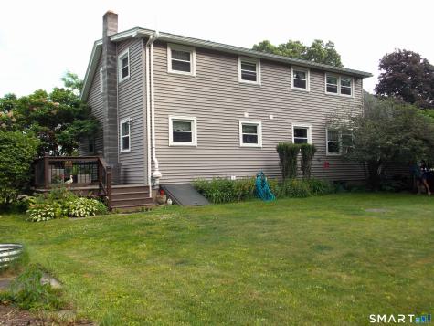 148 Pompeo Road Thompson CT 06255