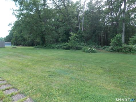 148 Pompeo Road Thompson CT 06255